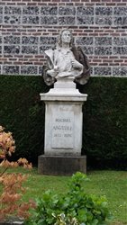 La Statue de Michel Anguier