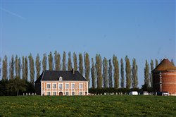 virville-chateau-pigeonnier