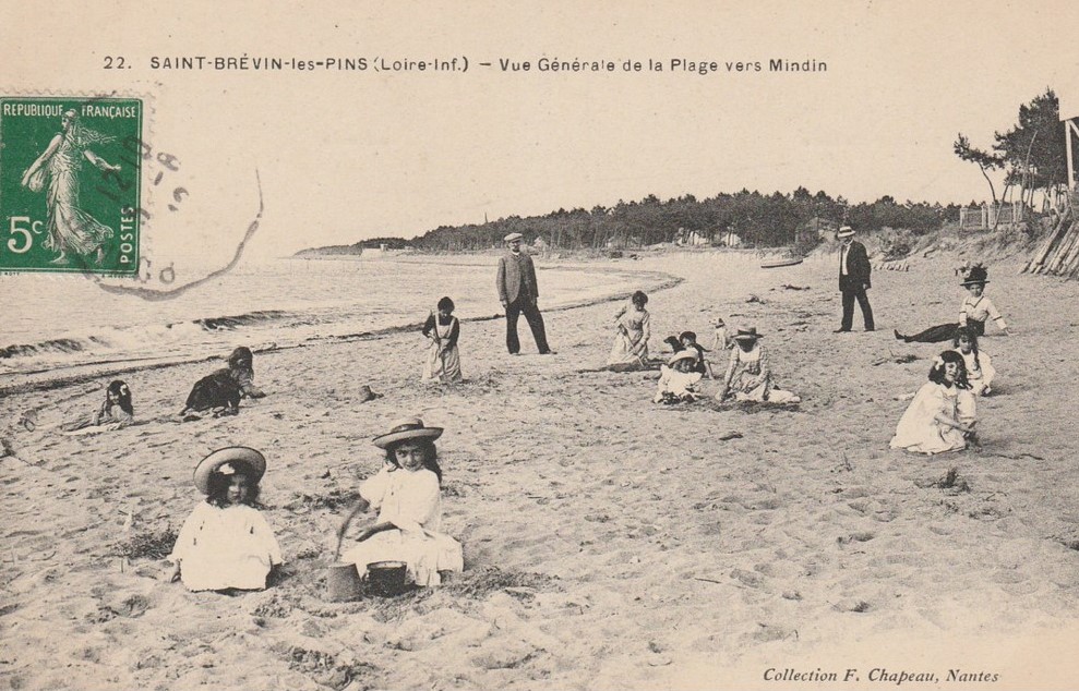 Saint-Br�vin-les-Pins - Vue G�n�rale de la Plage vers Mindin  - Loire-Atlantique