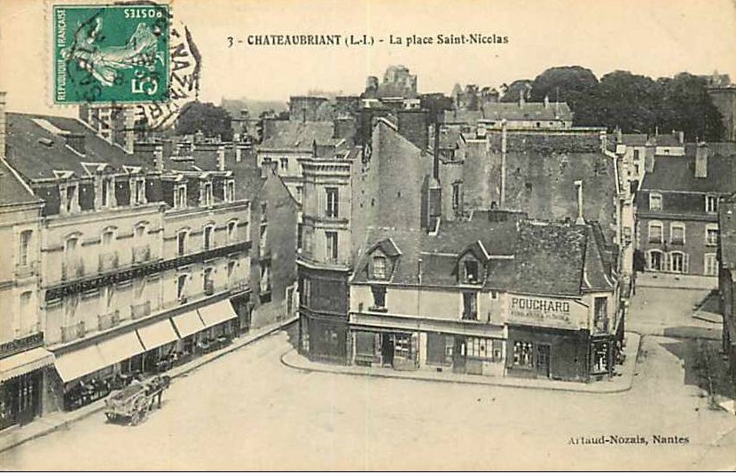Chteaubriant - La Place Saint-Nicolas  - Loire-Atlantique
