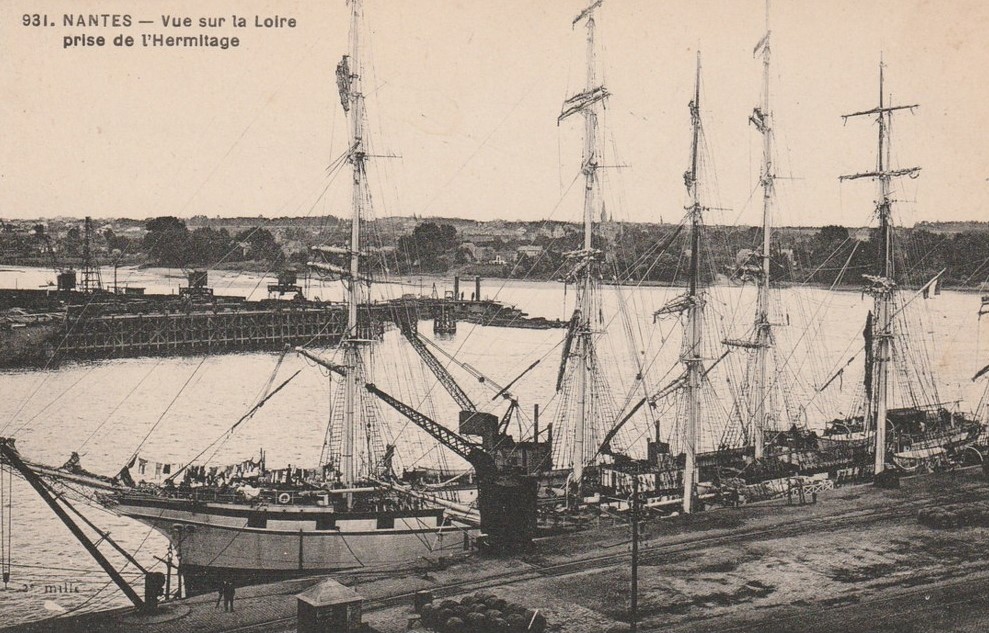 Nantes - Vue sur la Loire prise de l