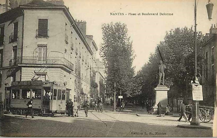 Nantes - Place et Boulevard Delorme - Loire-Atlantique