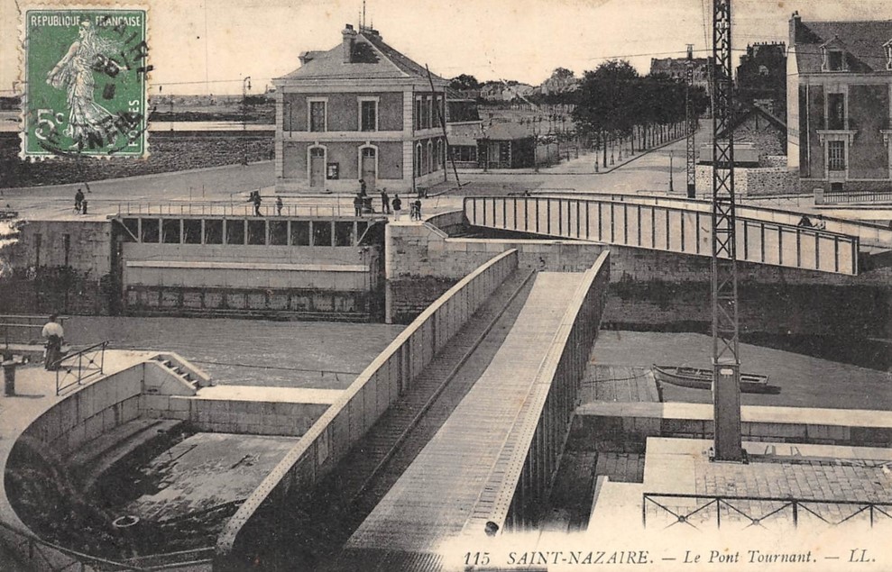 Saint-Nazaire - Le Pont Tournant - Loire-Atlantique