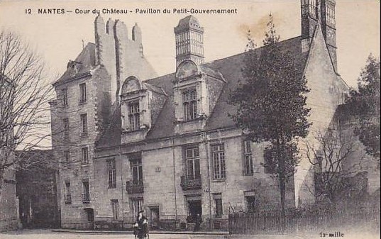 Nantes - Cour du Ch�teau, Pavillon du Petit-Gouvernement, vers 1900. - Loire-Atlantique