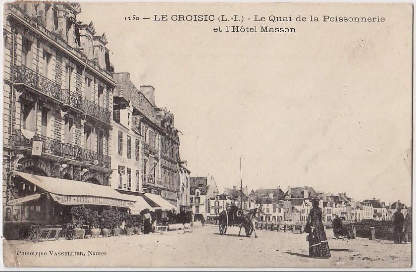 Le Croisic - Le Quai de la Poissonnerie et H�tel Masson - Loire-Atlantique