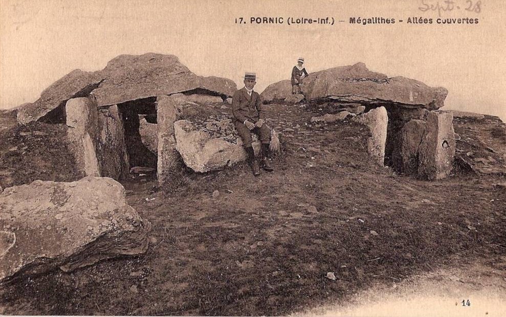 Pornic - M�galithes - All�es Couvertes - Loire-Atlantique