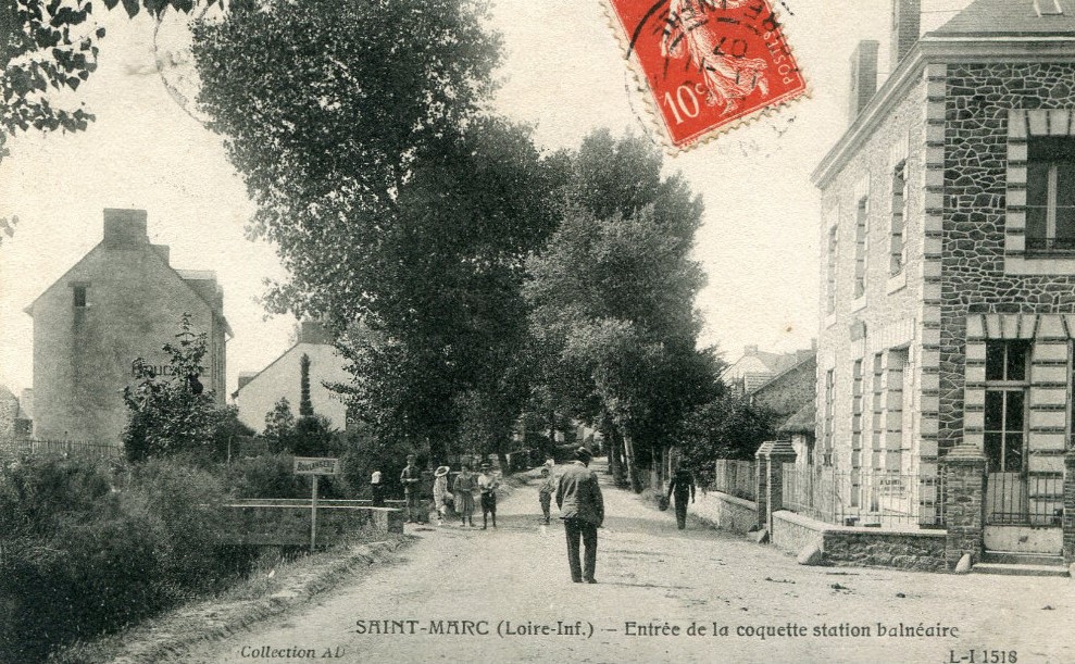 Saint-Marc - Entr�e de la coquette station baln�aire - Loire-Atlantique
