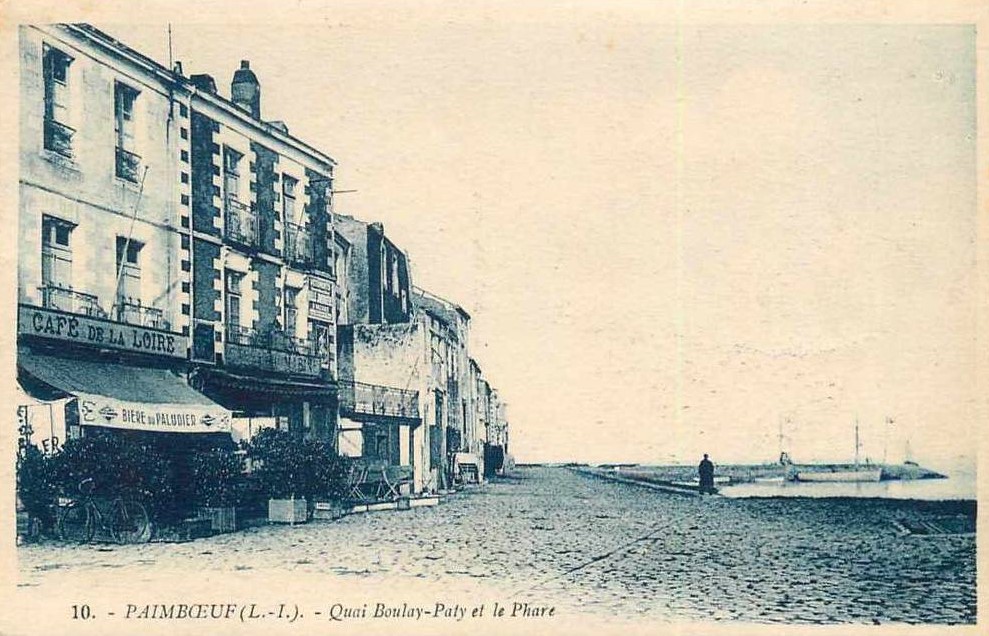 Paimboeuf - Quai Boulay-Paty et le Phare - Loire-Atlantique