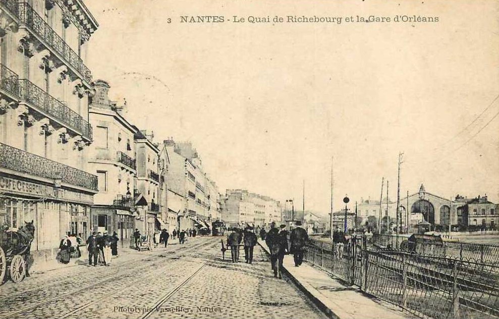 Nantes - Quai de Richebourg et Gare d