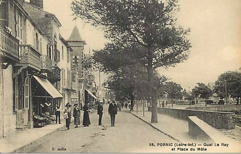 Pornic - Quai Le Ray et Place du M�le - Loire-Atlantique