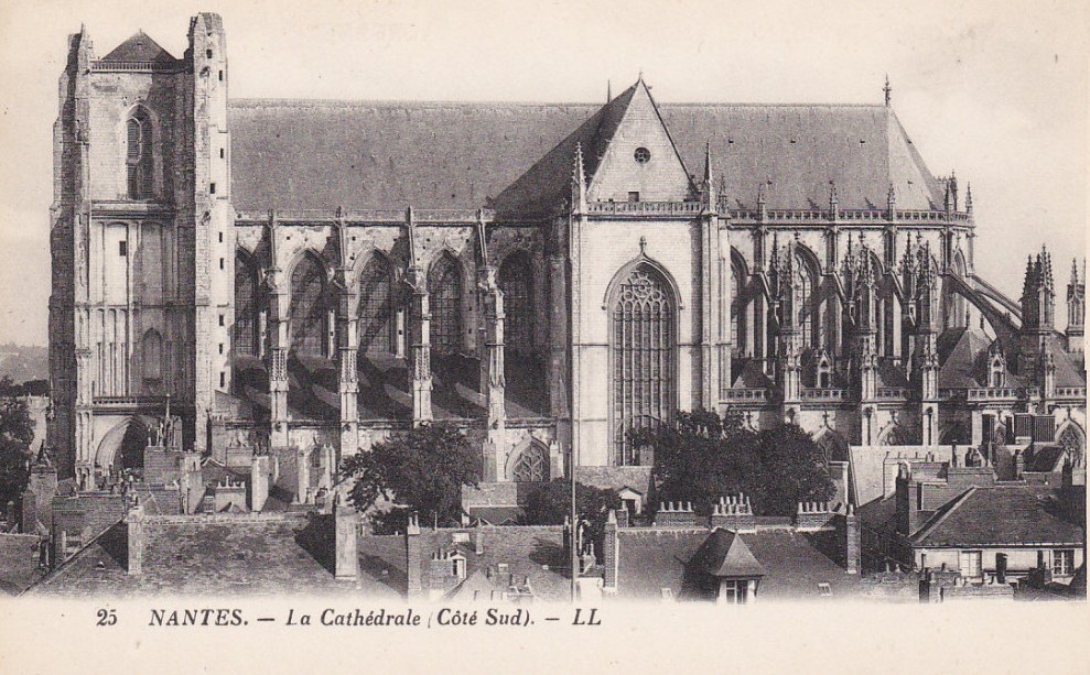 Nantes - La Cath�drale - C�t� Sud - Loire-Atlantique