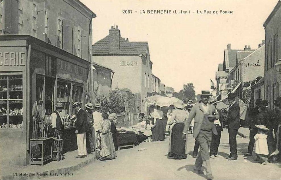 La Bernerie - La rue de Pornic - Loire-Atlantique