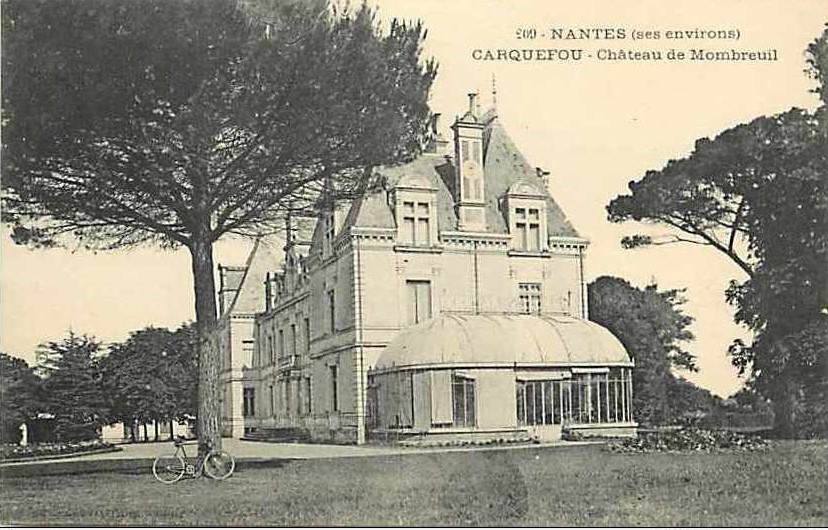 Environs de Nantes - Carquefou - Château de Mombreuil  - Loire-Atlantique