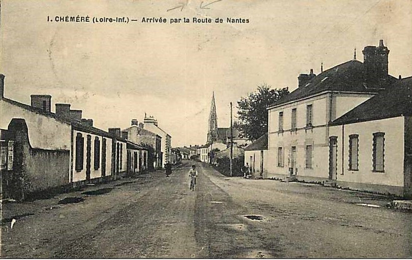 Ch�m�r� - Arriv�e par la Route de Nantes - Loire-Atlantique