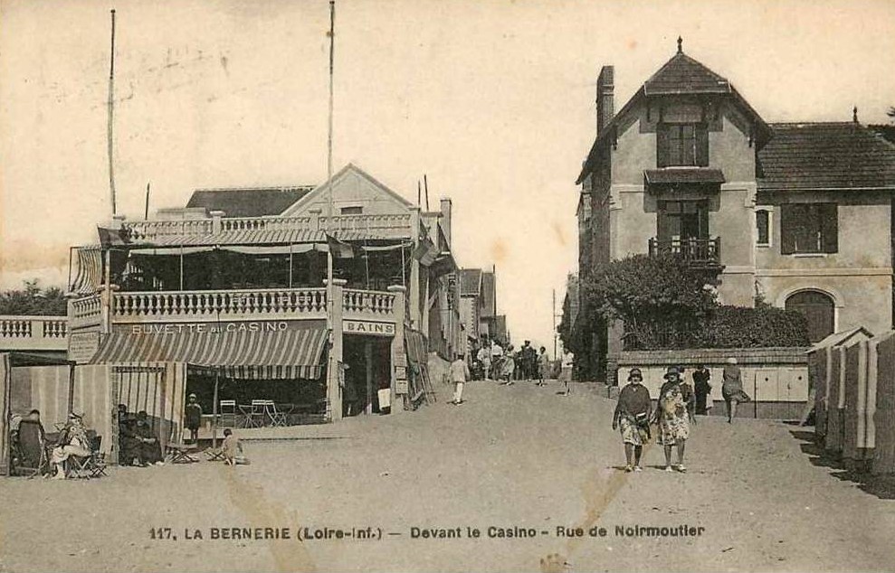 La Bernerie - Casino - Rue de Noirmoutier - Loire-Atlantique
