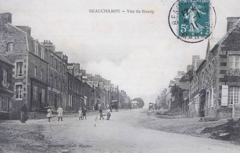 Beauchamps - Vue du Bourg - Manche (50) - Normandie
