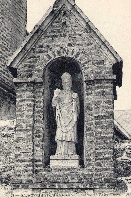 Saint-Vaast-la-Hougue - Statue de Saint Vaast - Manche (50) - Normandie