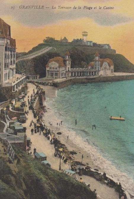 GRANVILLE - Les Terrasses de la plage et le Casino - Manche (50) - Normandie