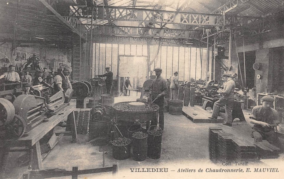 VILLEDIEU - Atelier de Chaudronnerie E.MAUVIEL - Manche (50) - Normandie