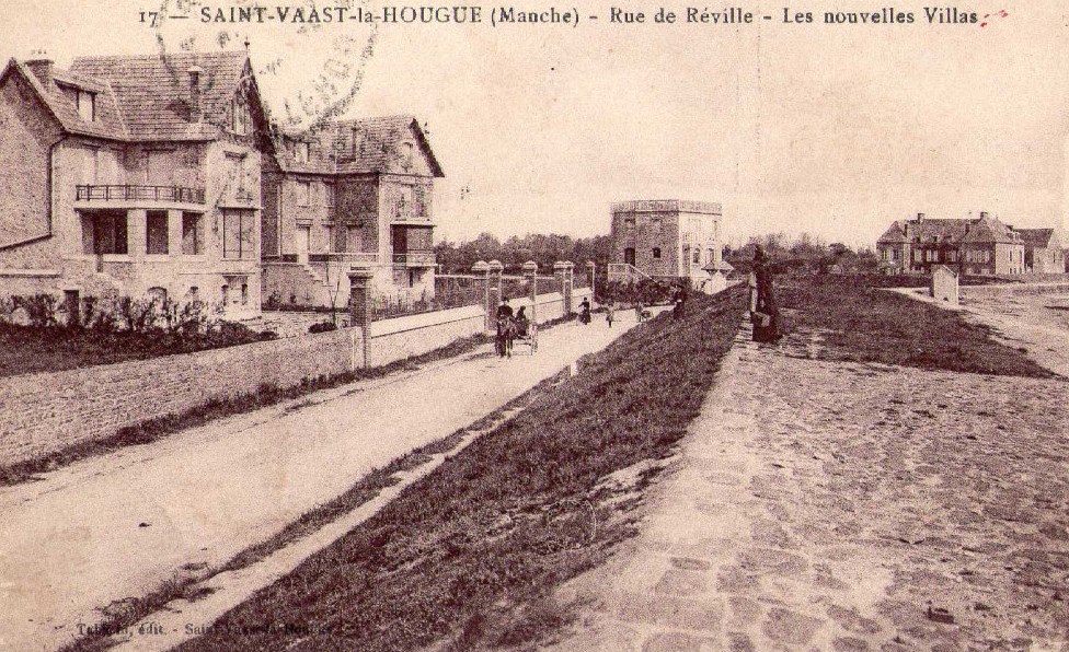 Saint-Vaast-la-Hougue - Rue de Réville - Les nouvelles Villas - Manche (50) - Normandie