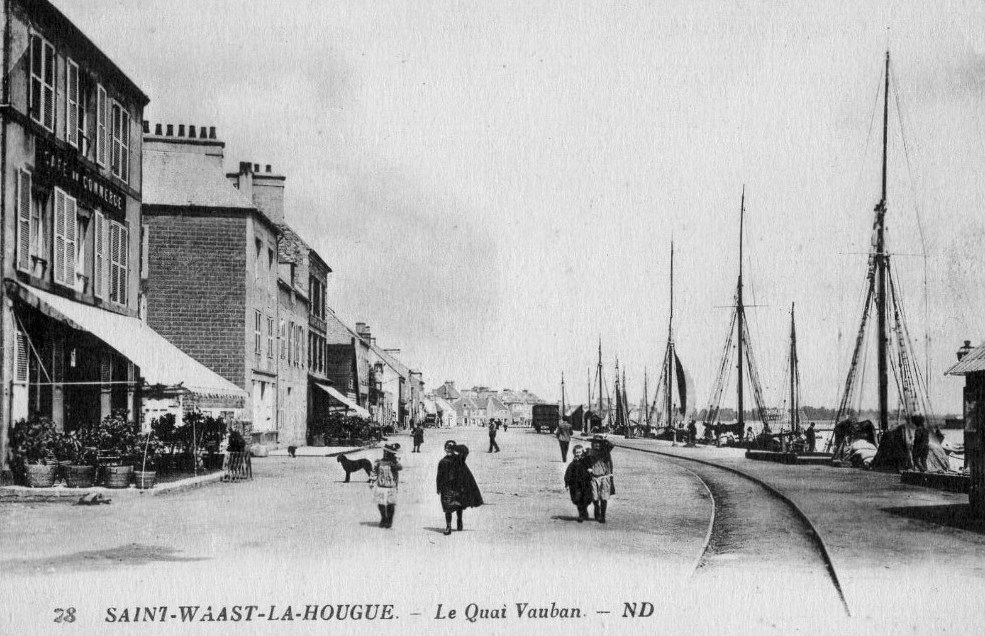 Saint-Vaast-la-Hougue - Le Quai Vauban - Manche (50) - Normandie