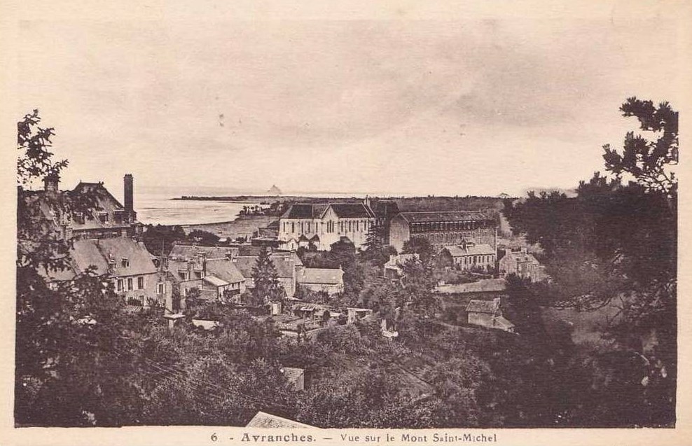 AVRANCHES - Vue sur le Mont Saint Michel - Manche (50) - Normandie
