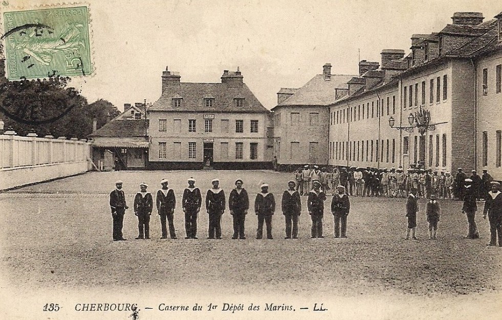 Cherbourg - CASERNE DU 1er DEPOT DES MARINS  - Manche (50) - Normandie