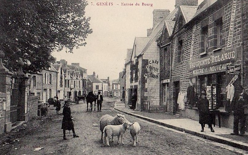 GENÊTS - Entrée du bourg - Epicerie-Mercerie  VAUGRENTE-DELARUE  - Manche (50) - Normandie