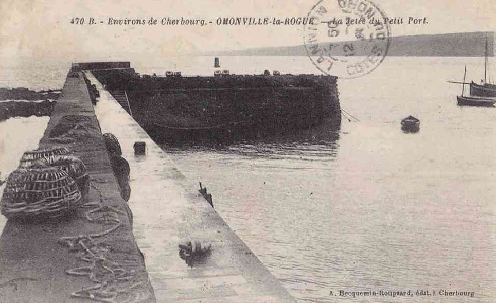 OMONVILLE LA ROGUE - La Jetée du Petit Port  - Manche (50) - Normandie