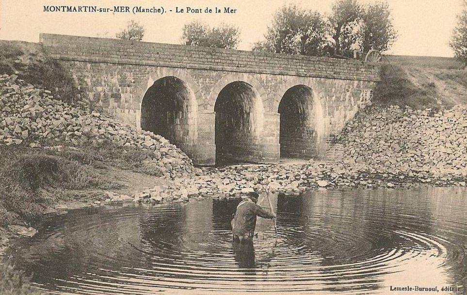 MONTMARTIN SUR MER - LE PONT DE LA MER - Manche (50) - Normandie