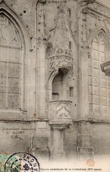 Saint-Lô - Chaire extérieure de la Cathédrale - Manche (50) - Normandie
