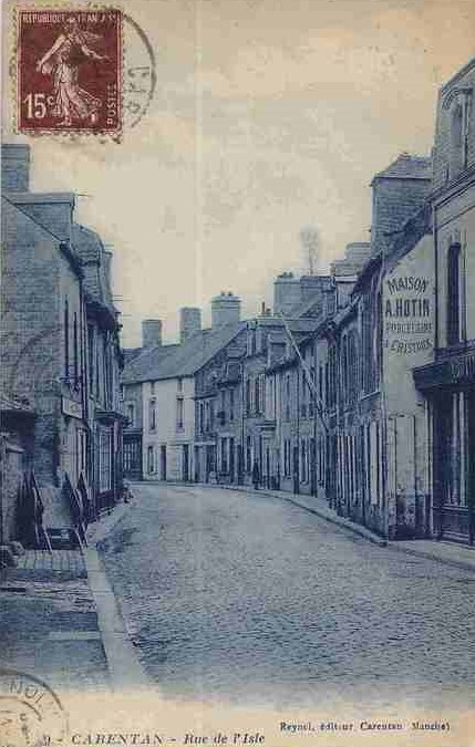 CARENTAN - Rue de l
