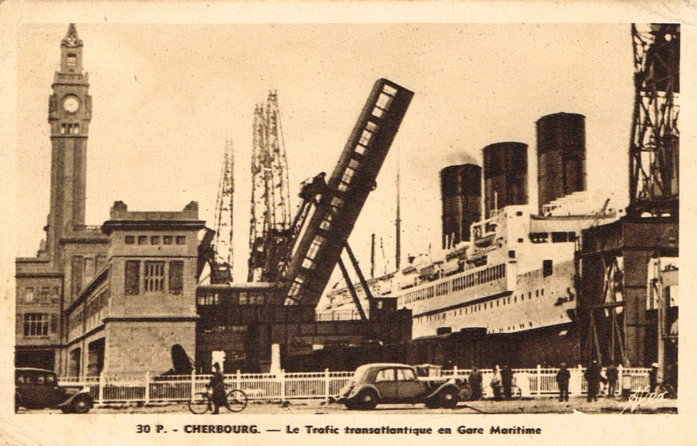 Cherbourg - Le Trafic transatlantique en Gare maritime - Manche (50) - Normandie