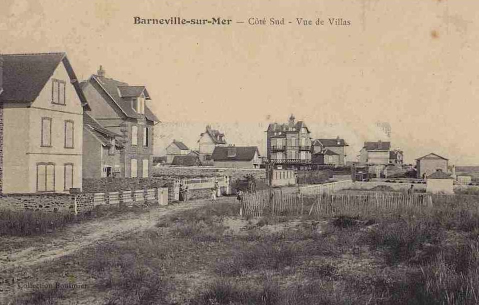 BARNEVILLE- SUR-MER - Côté Sud, vue de Villas  - Manche (50) - Normandie