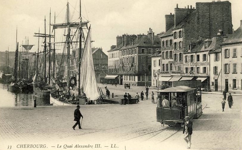 Cherbourg - Le Quai Alexandre III  - Manche (50) - Normandie