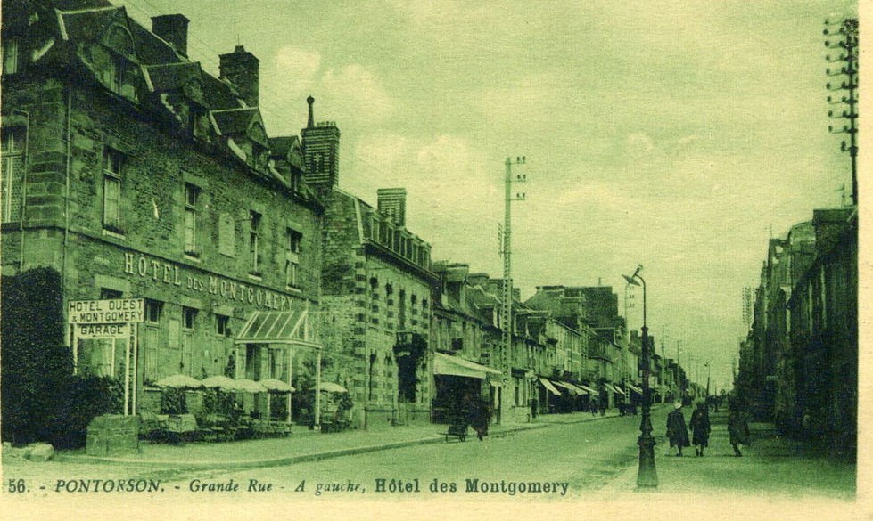 PONTORSON - Grande Rue - Hôtel Montgomery  - Manche (50) - Normandie