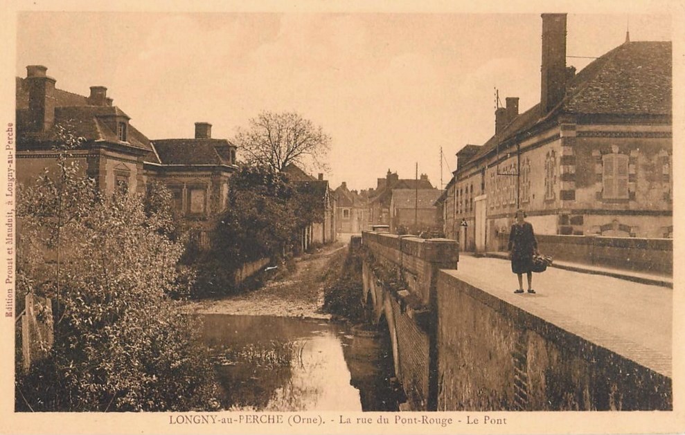 Longny-au-Perche - La rue du Pont-Rouge - Le Pont - 61 - Orne