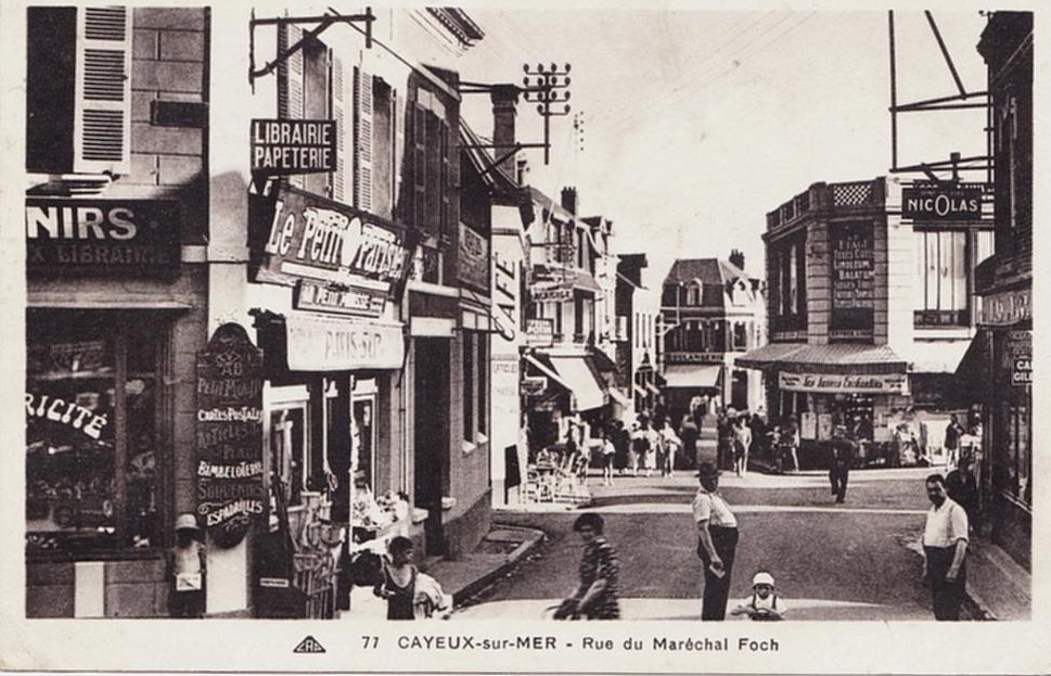 CAYEUX-SUR-MER : Rue du Mal FochE