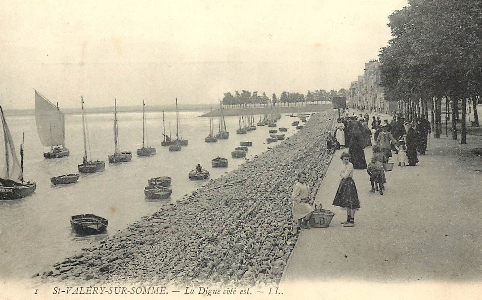 SAINT-VAL�RY-SUR-SOMME : La Digue C�t� Est