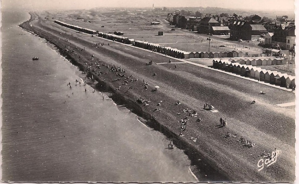 CAYEUX-SUR-MER : Vue a�rienne de La Plage