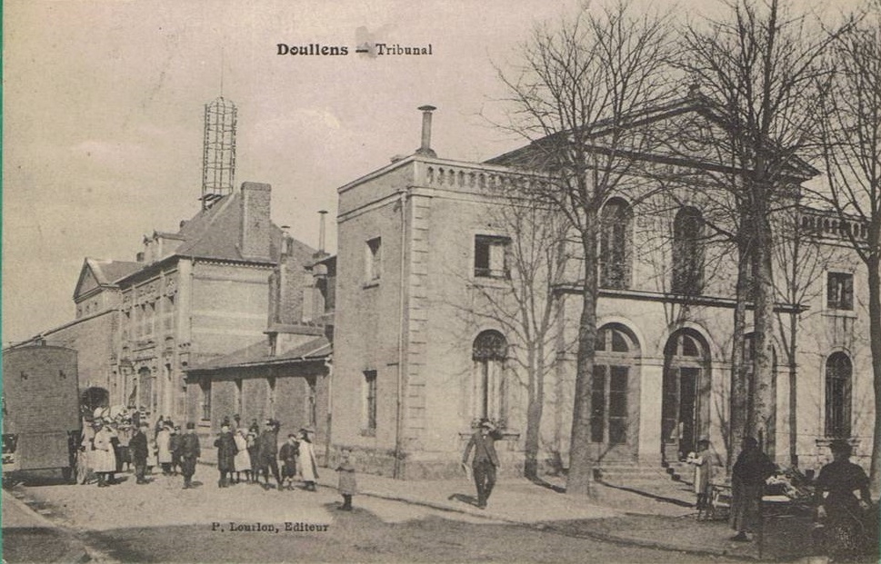 DOULLENS : Le Tribunal