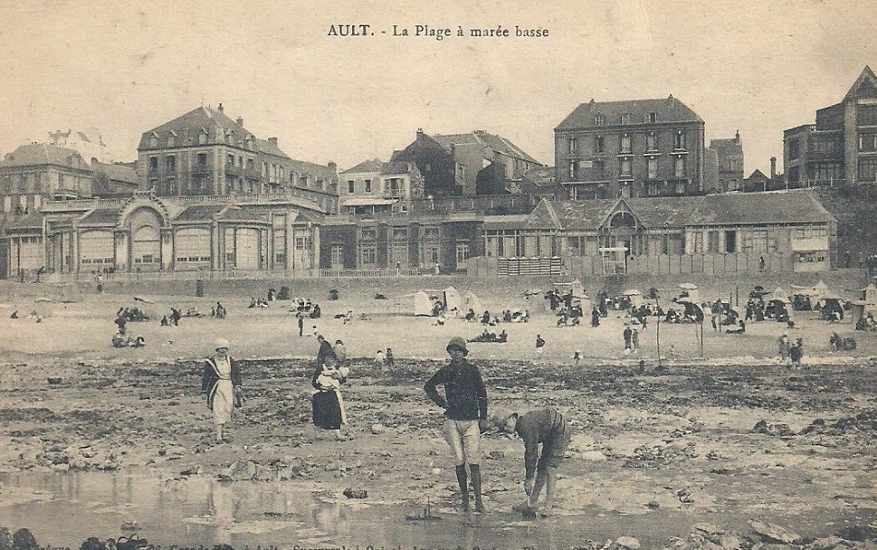 AULT : La Plage � mar�e basse