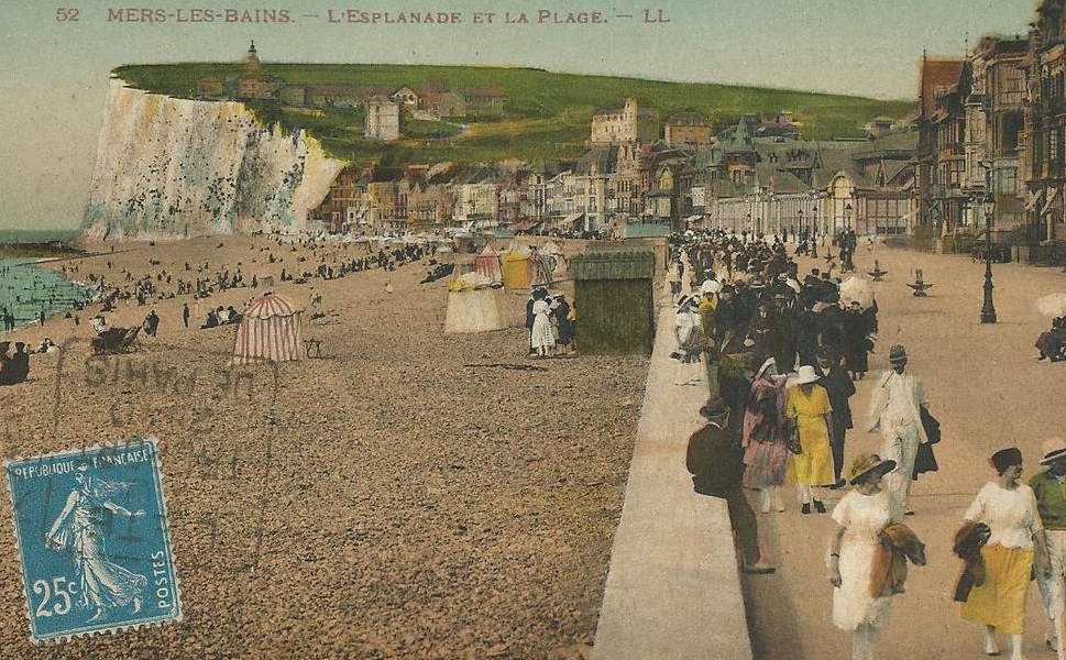 MERS-LES-BAINS : Esplanade et Plage