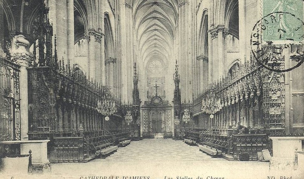 AMIENS : La Cath�drale  -  Les stalles du choeur