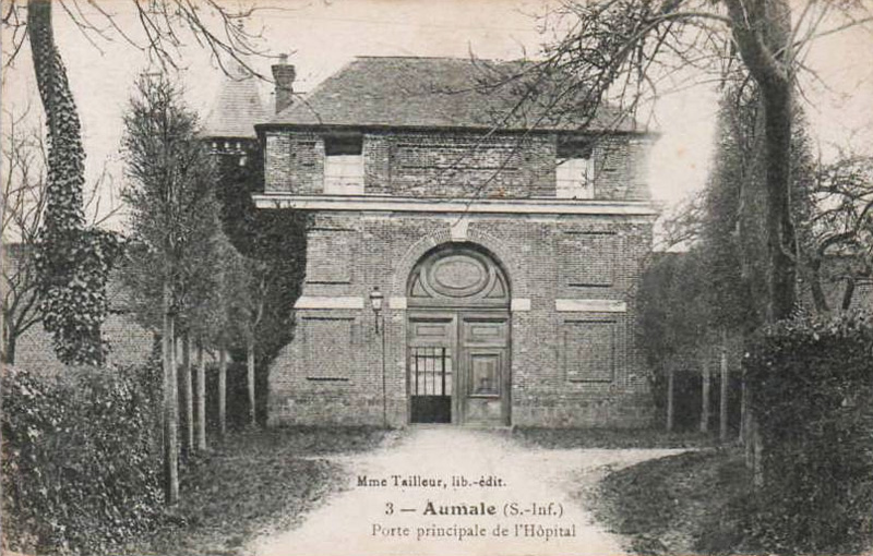 aumale-hospice-porte