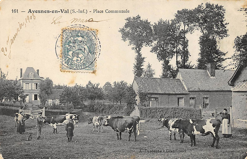 avesne-en-val-place
