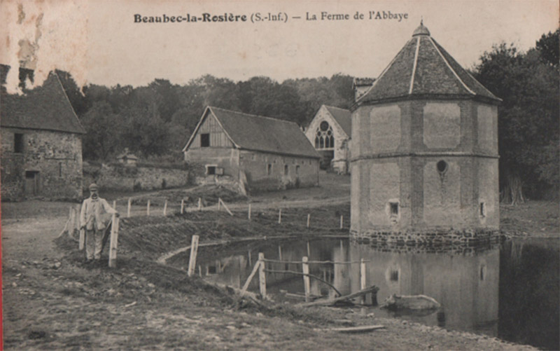 beaubec-la-rosiere-ferme2