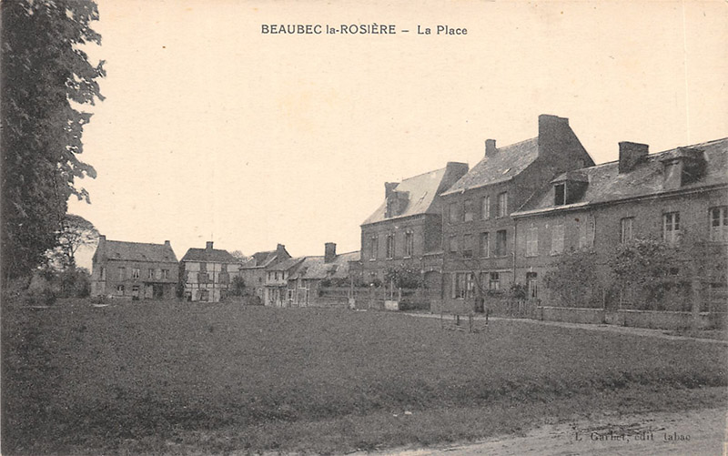 beaubec-la-rosiere-place4