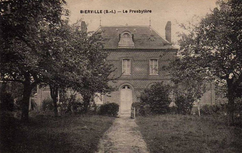 Le Presbytre