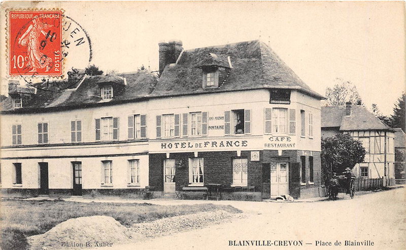 blainville-crevon-place6